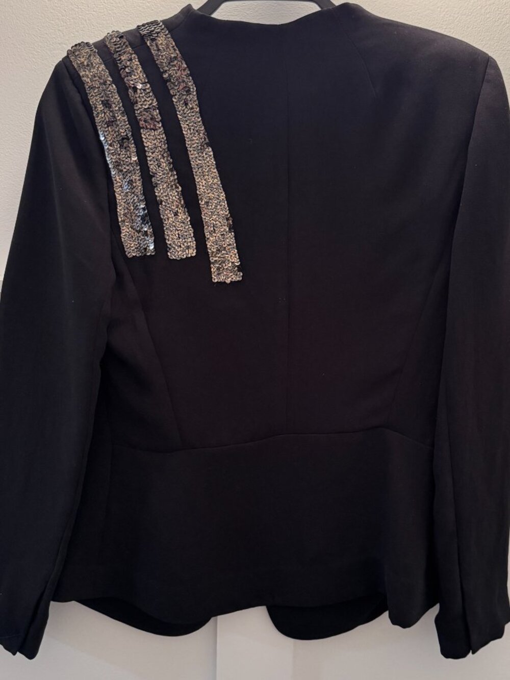 Mark & James Badgley Mischka Black Blazer Embellished Shoulder NWT, Small - Picture 5 of 11
